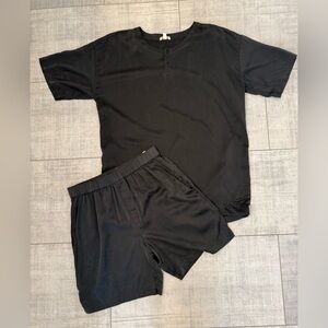 LUNYA Men’s Washable Silk Short Set in Black Size Medium Pajamas / Loungewear